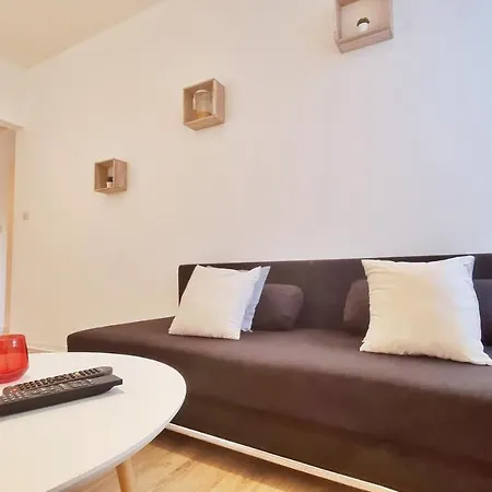 ✩ L'etoile ✩ 6 Personnes ✩ Musee Auto ✩ Rbnb ✩ Apartment Mulhouse
