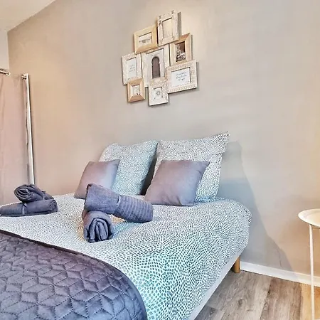 ✩ L'etoile ✩ 6 Personnes ✩ Musee Auto ✩ Rbnb ✩ Apartament