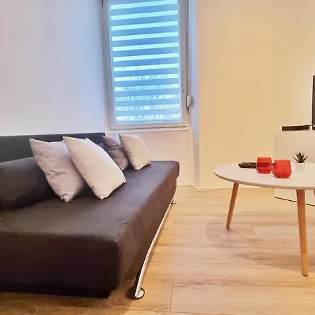 Apartament ✩ L'etoile ✩ 6 Personnes ✩ Musee Auto ✩ Rbnb ✩